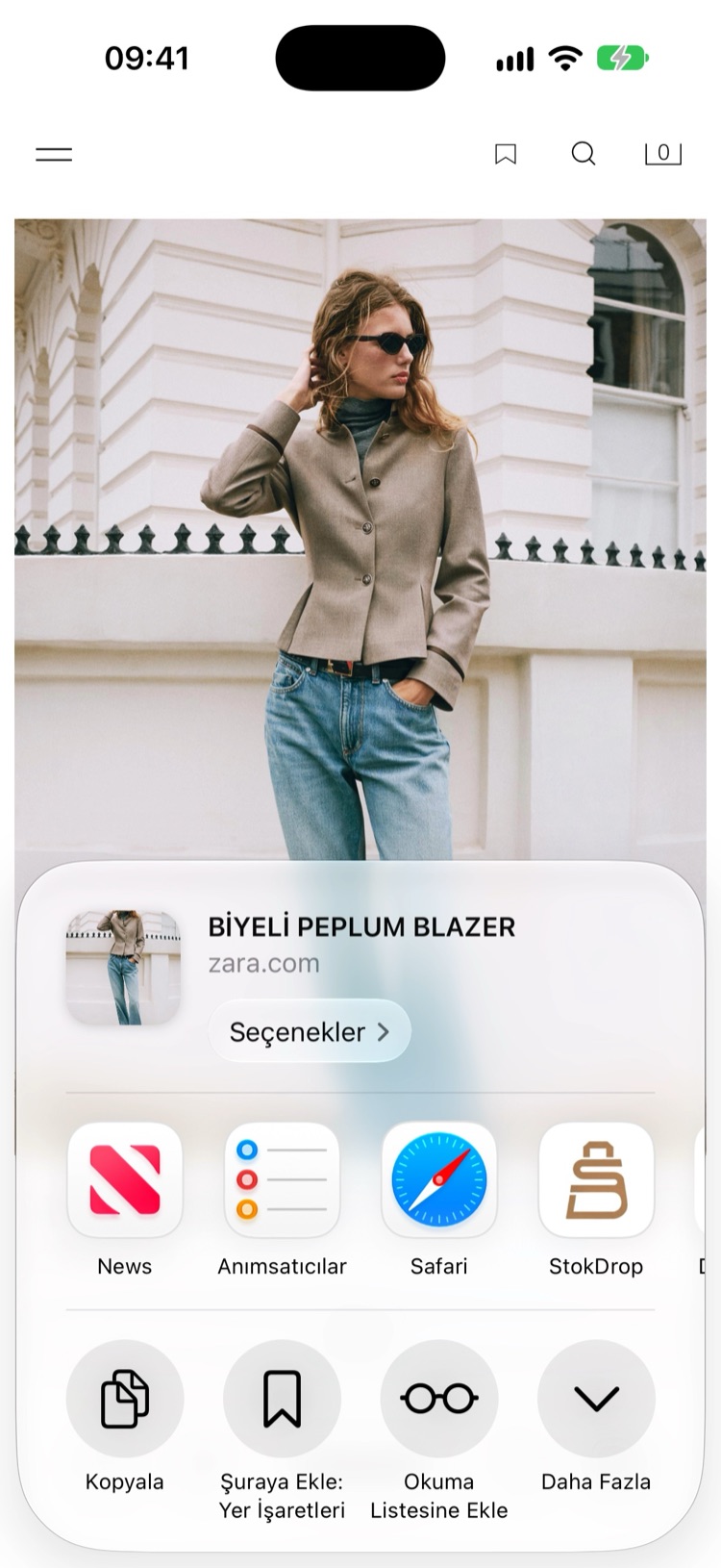 1. adım: Safari'de Zara ürün sayfası açık, iOS Paylaş menüsünde StokDrop uygulaması görünüyor